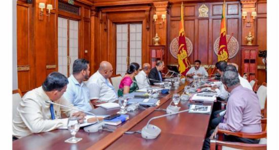 කොළඹ ඇල මාර්ග පිළිසකර කිරීමට ජනපතිගෙන් උපදෙස්
